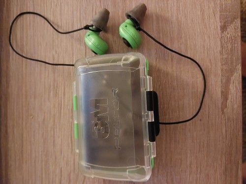 imagen de Tapones para los oidos electronicos