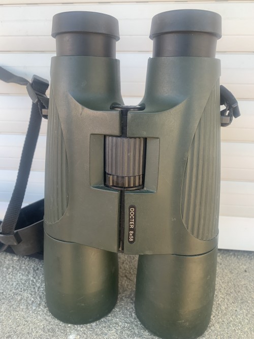 imagen de Binoculares Docter 8 X 58