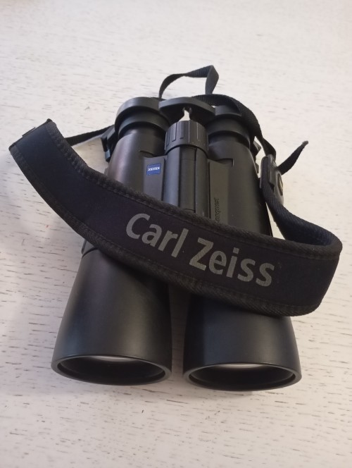 imagen de Prism&aacute;ticos Zeiss Conquest